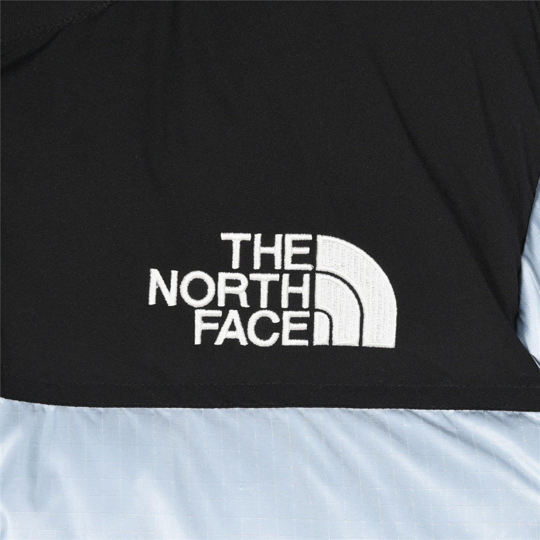 The North Face 1996 Retro Nuptse Jacket – Ice Blue & Black Color Block | Women's & Men's Styling