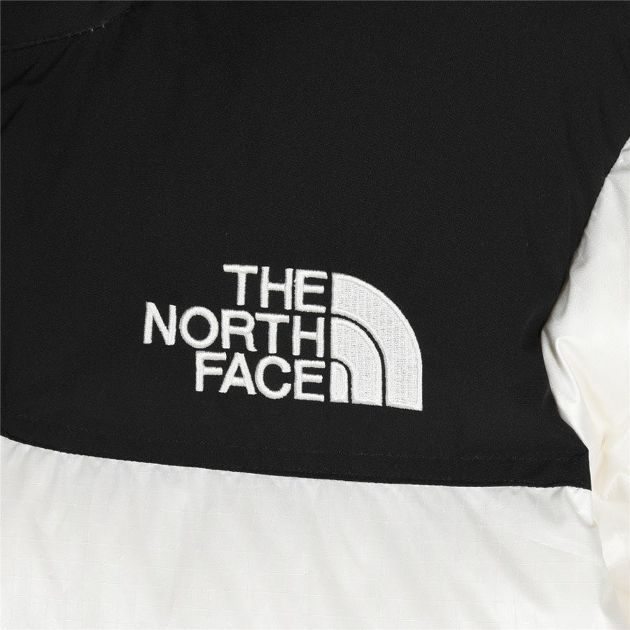 The North Face 1996 Retro Nuptse Jacket – White & Black Color Block | Women's & Men's Styling