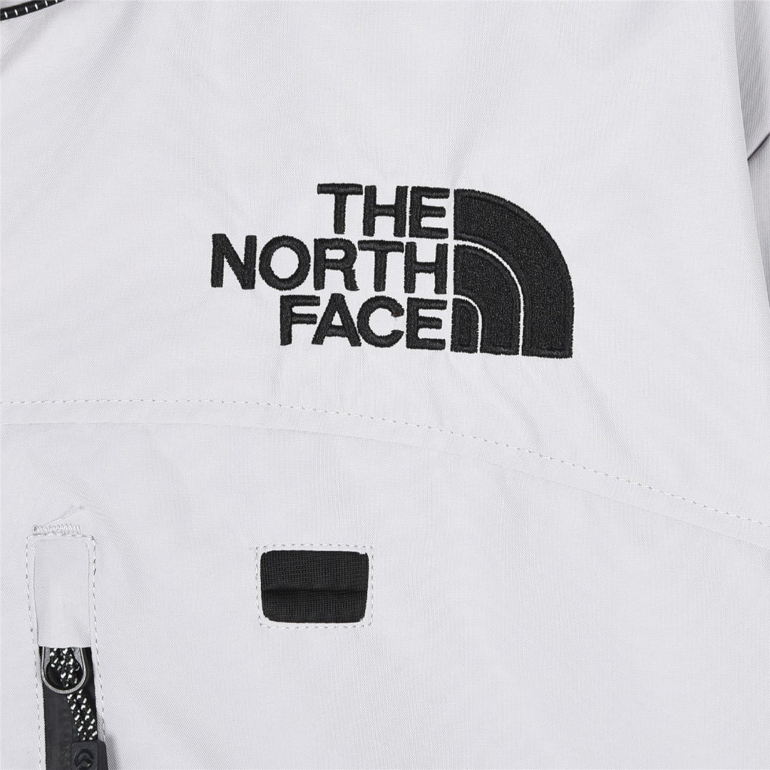 The North Face Men's White Hooded Ski Jacket | Outdoor Winter Outerwear