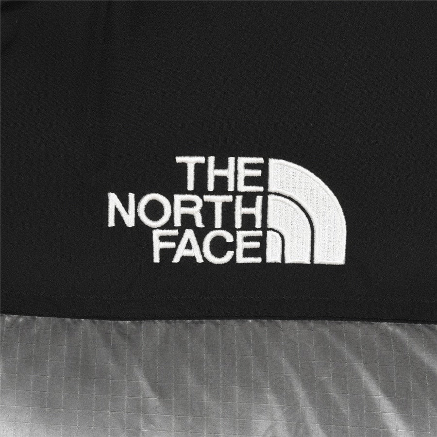 The North Face 1996 Retro Nuptse Jacket – Metallic Silver & Black Color Block | Women's & Men's Styling