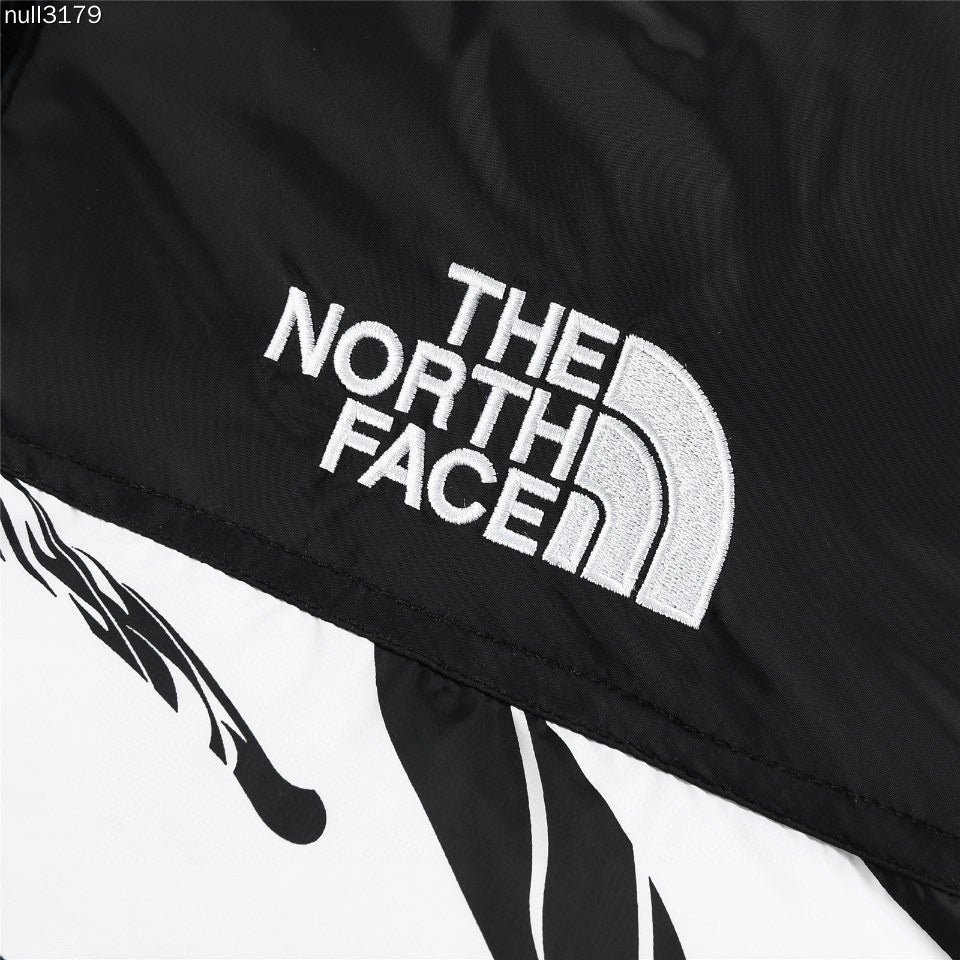 The North Face 1996 Retro Nuptse Jacket – White & Black Graphic Print | Women's & Men's Styling