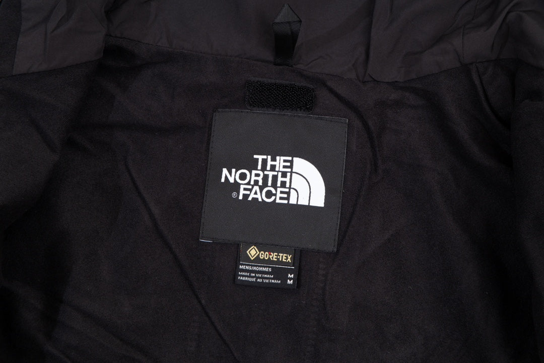 The North Face Men's GORE-TEX Hooded Mountain Jacket | Navy Blue & Black Color Block