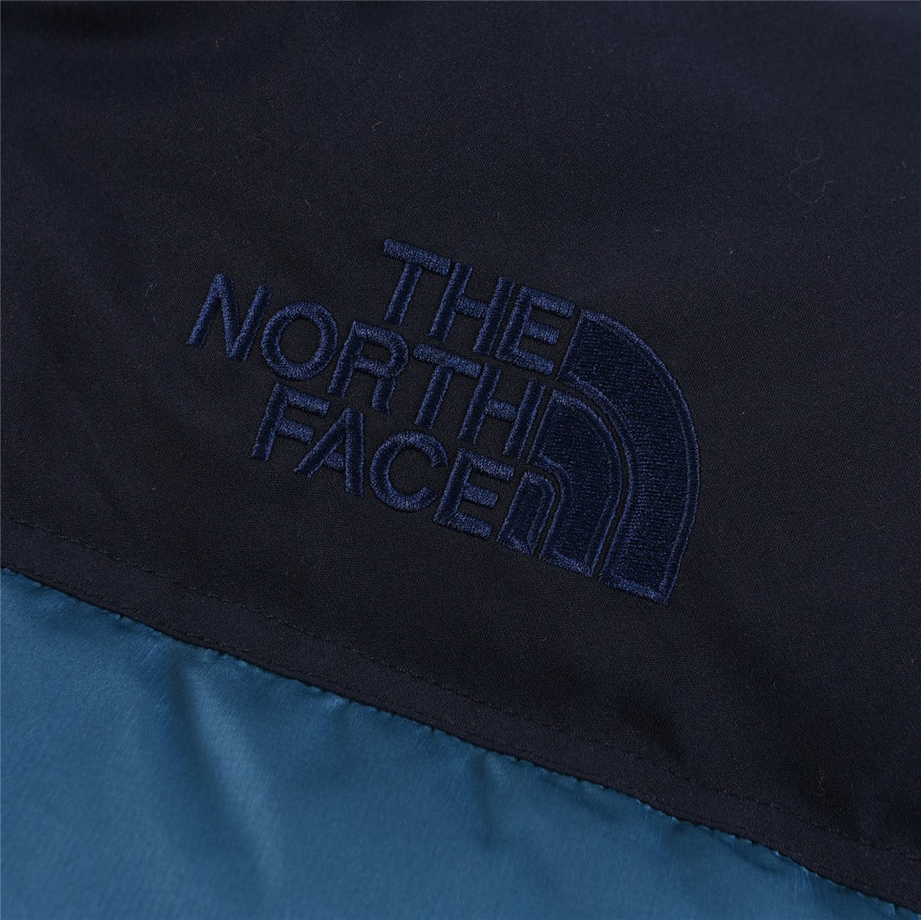 The North Face 1996 Retro Nuptse Jacket – Off White Color Block | Women's & Men's Styling
