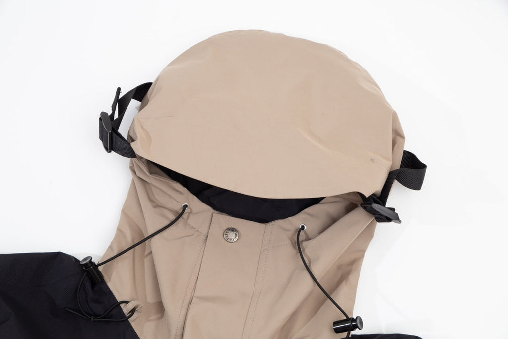 The North Face Men's GORE-TEX Hooded Mountain Jacket | Khaki & Black Color Block