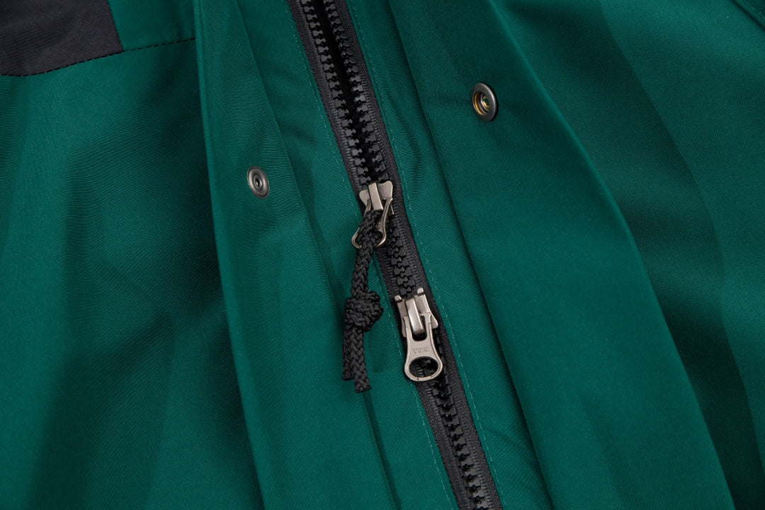 The North Face Men's GORE-TEX Hooded Mountain Jacket | Forest Green & Black Color Block