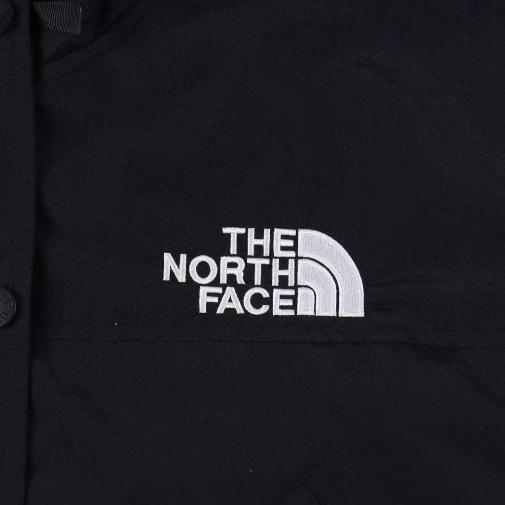 The North Face Women's Cropped Hooded Jacket | Solid Black | Men's Styling Inspiration