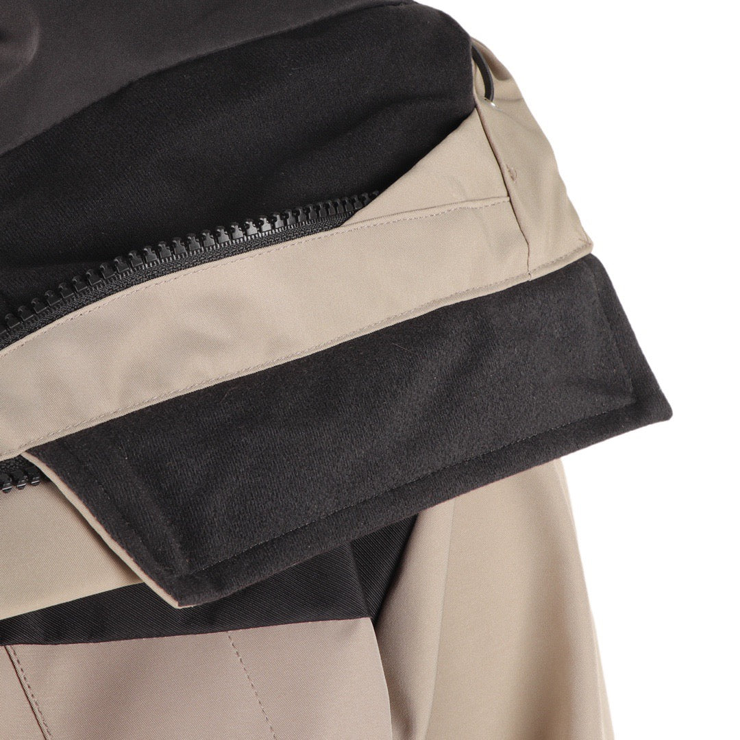 The North Face Women's Men's GORE-TEX Hooded Mountain Jacket - Khaki & Black Color Block Waterproof Shell