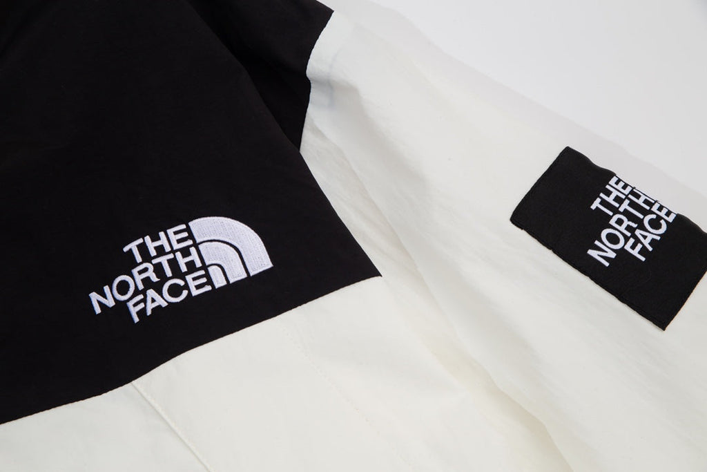 The North Face Men's Hooded Mountain Jacket | Off-White & Black Color Block
