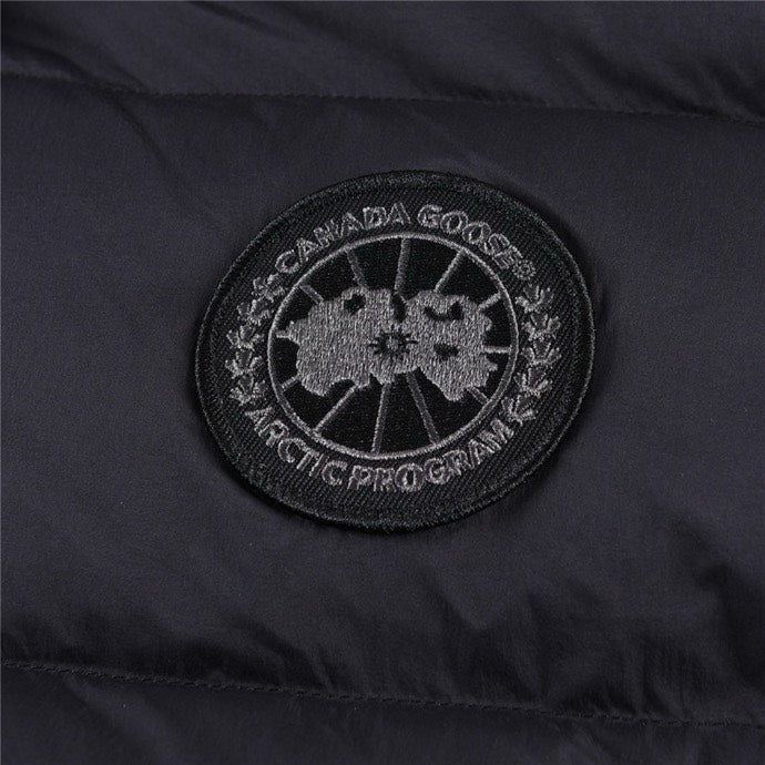 Canada Goose Women's Men's Black Badge Short Hooded Down Jacket - Black
