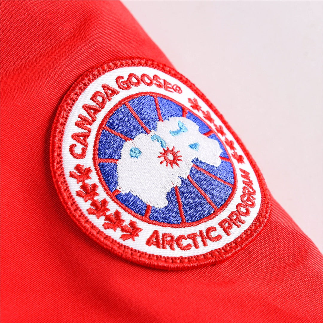 Canada Goose Women's Men's Expedition Down Parka Jacket with Coyote Fur - Red