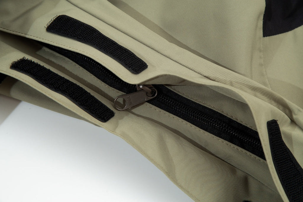 The North Face Men's GORE-TEX Hooded Mountain Jacket | Light Khaki & Black Color Block
