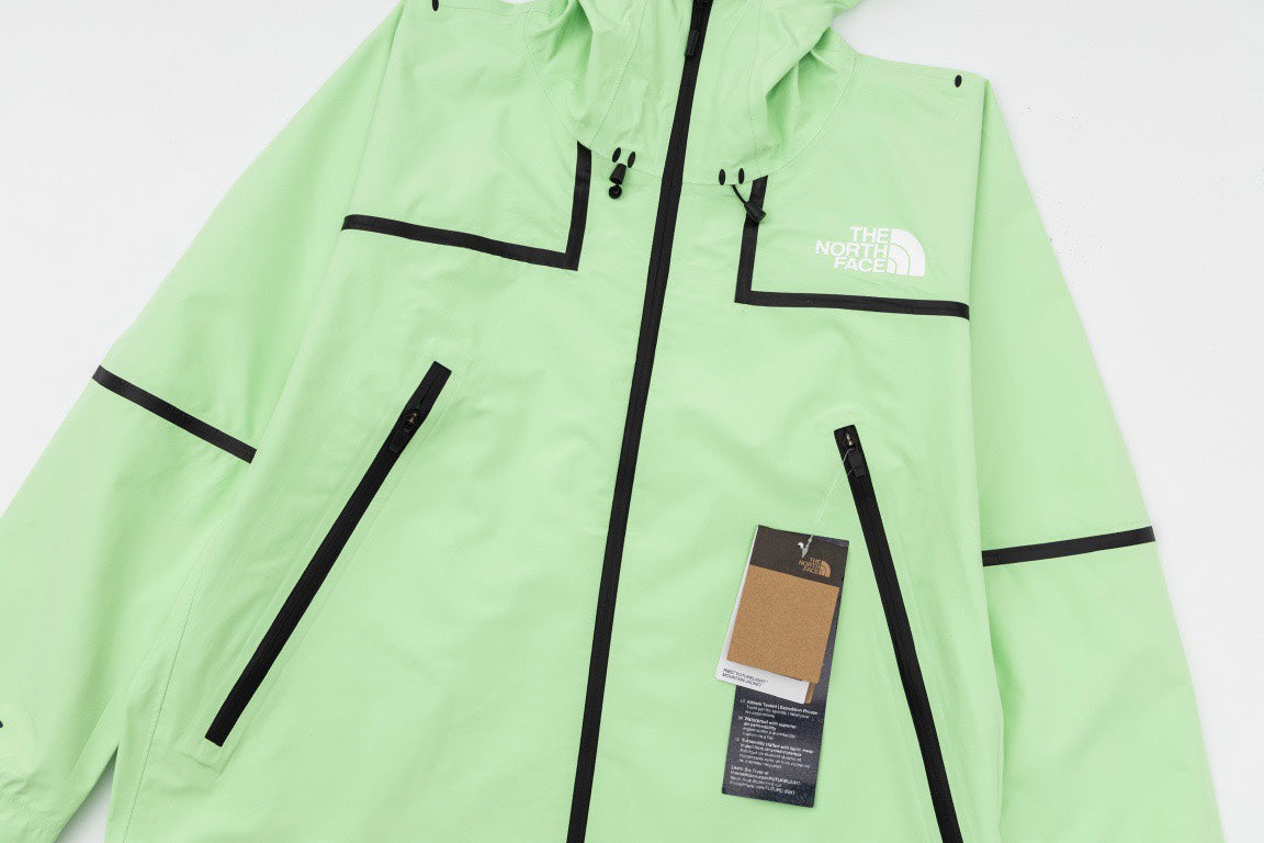 The North Face Men's GORE-TEX Hooded Ski Jacket | Light Green & Black Line Detail