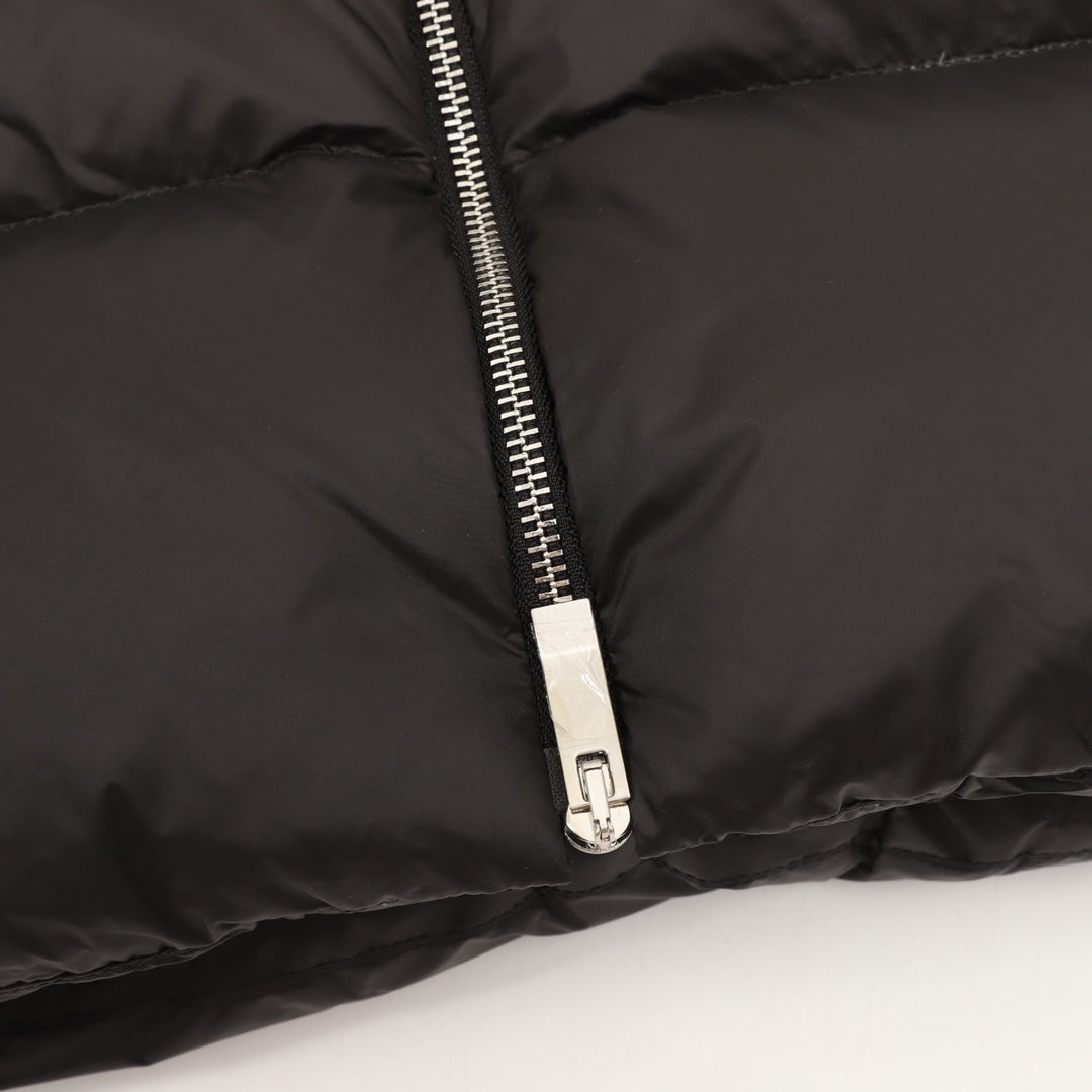 Moncler Women's Men's Stand Collar Puffer Down Jacket - Black