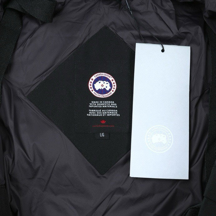 Canada Goose Women's Men's Long Hooded Down Jacket with Coyote Fur - Black