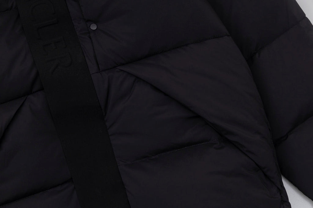 Moncler Women's Men's Thick Short Hooded Down Jacket - Black