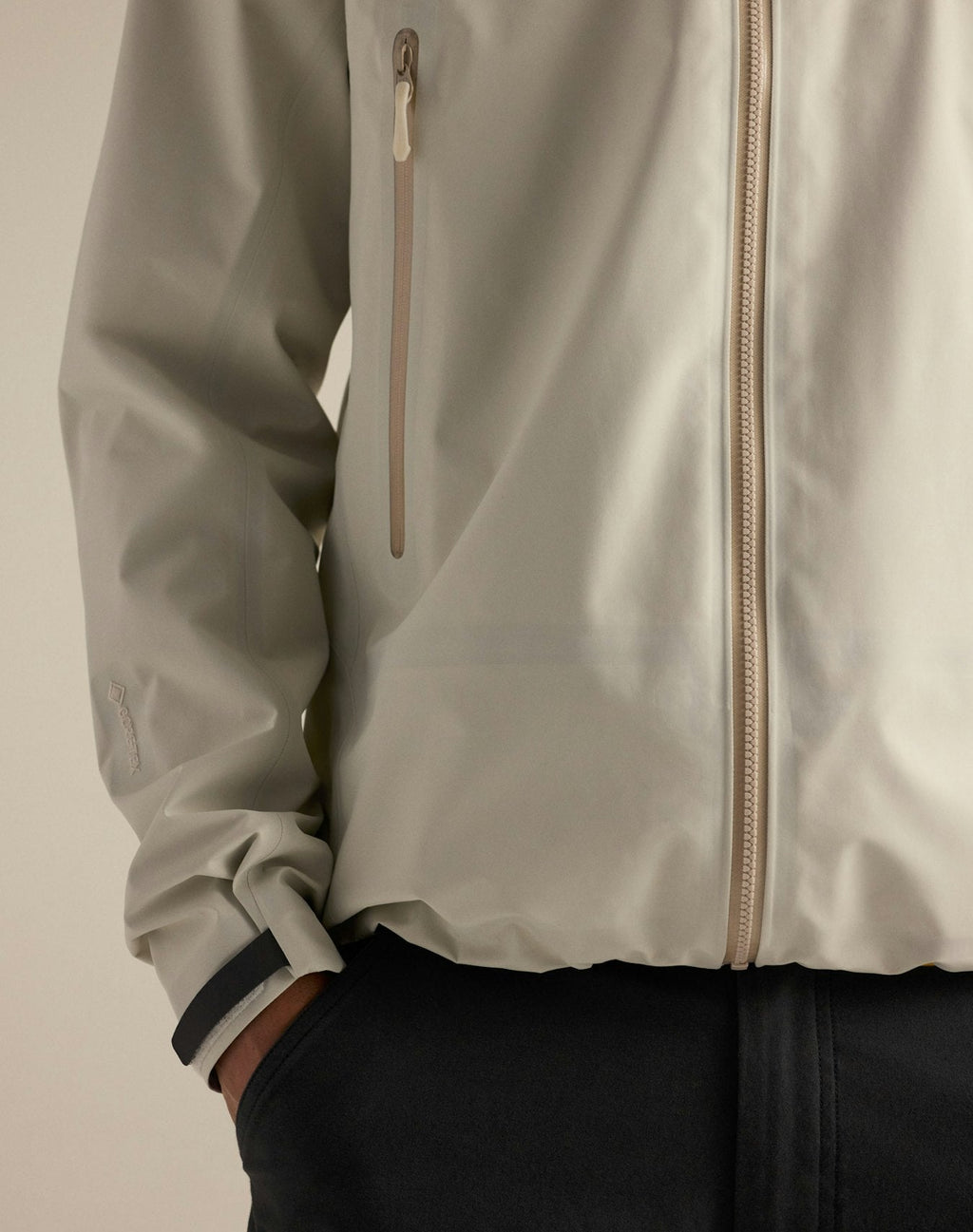 Arc'teryx Beta Men's Jacket, Sea Salt Hard Shell