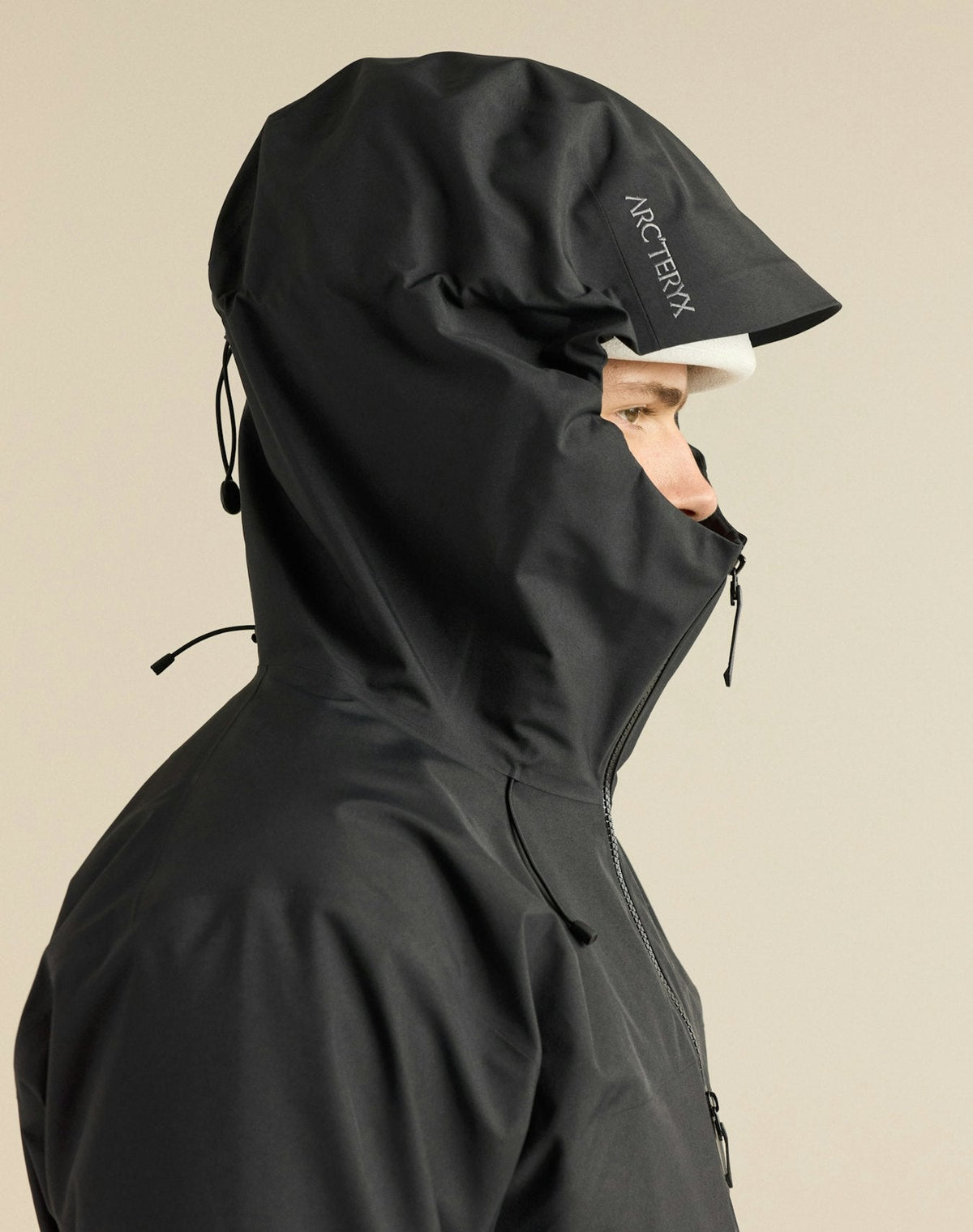Arc'teryx Alpha SV Men's Jacket, Black Hard Shell