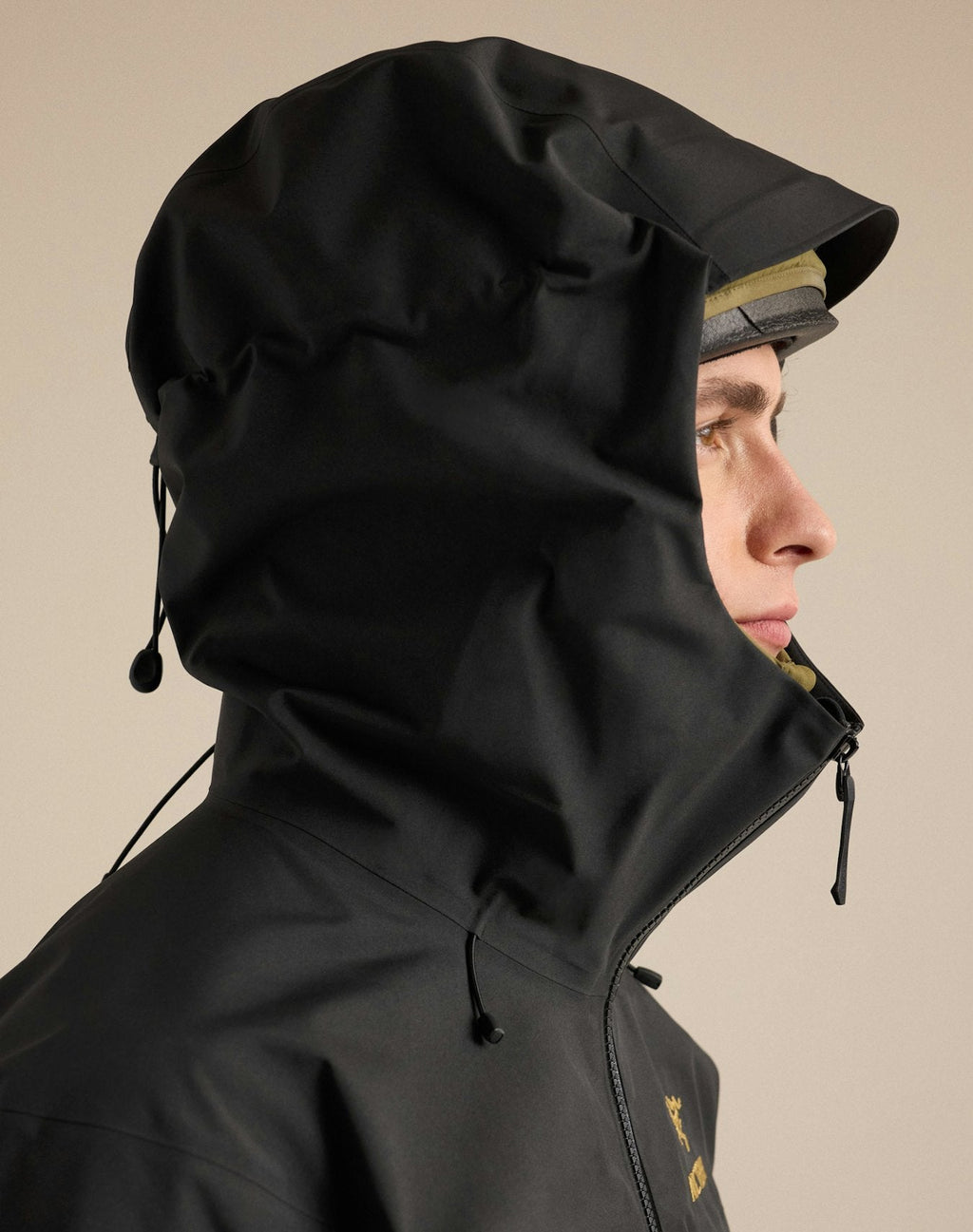 Arc'teryx Alpha SV Men's Jacket, 24K Black