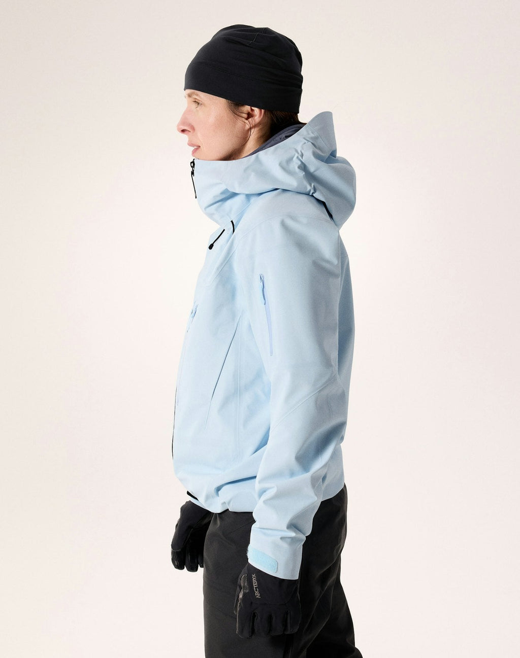 Arc'teryx Alpha SV Women's Jacket, Light Blue