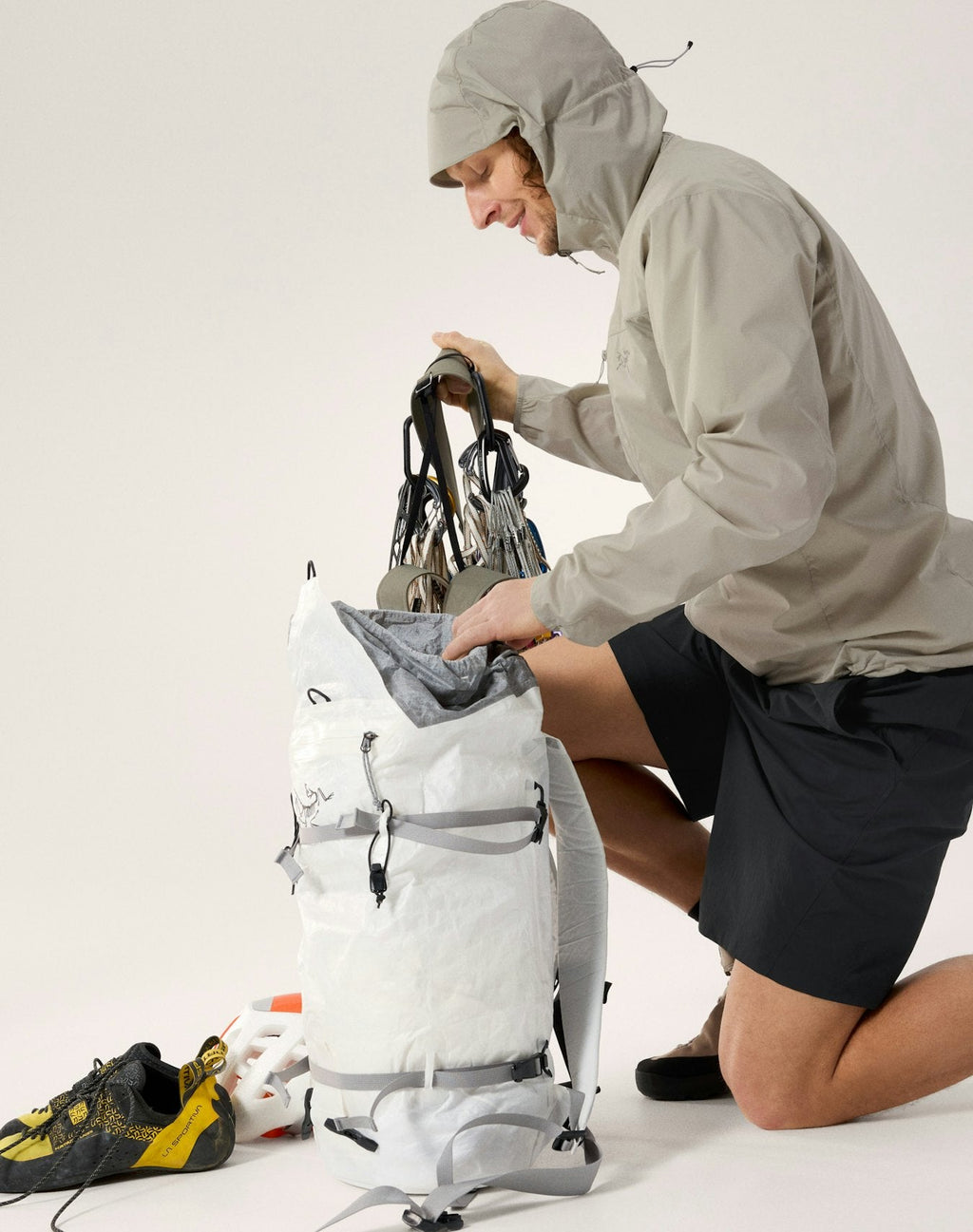 Arc'teryx Squamish Men's Hoody, Light Gray