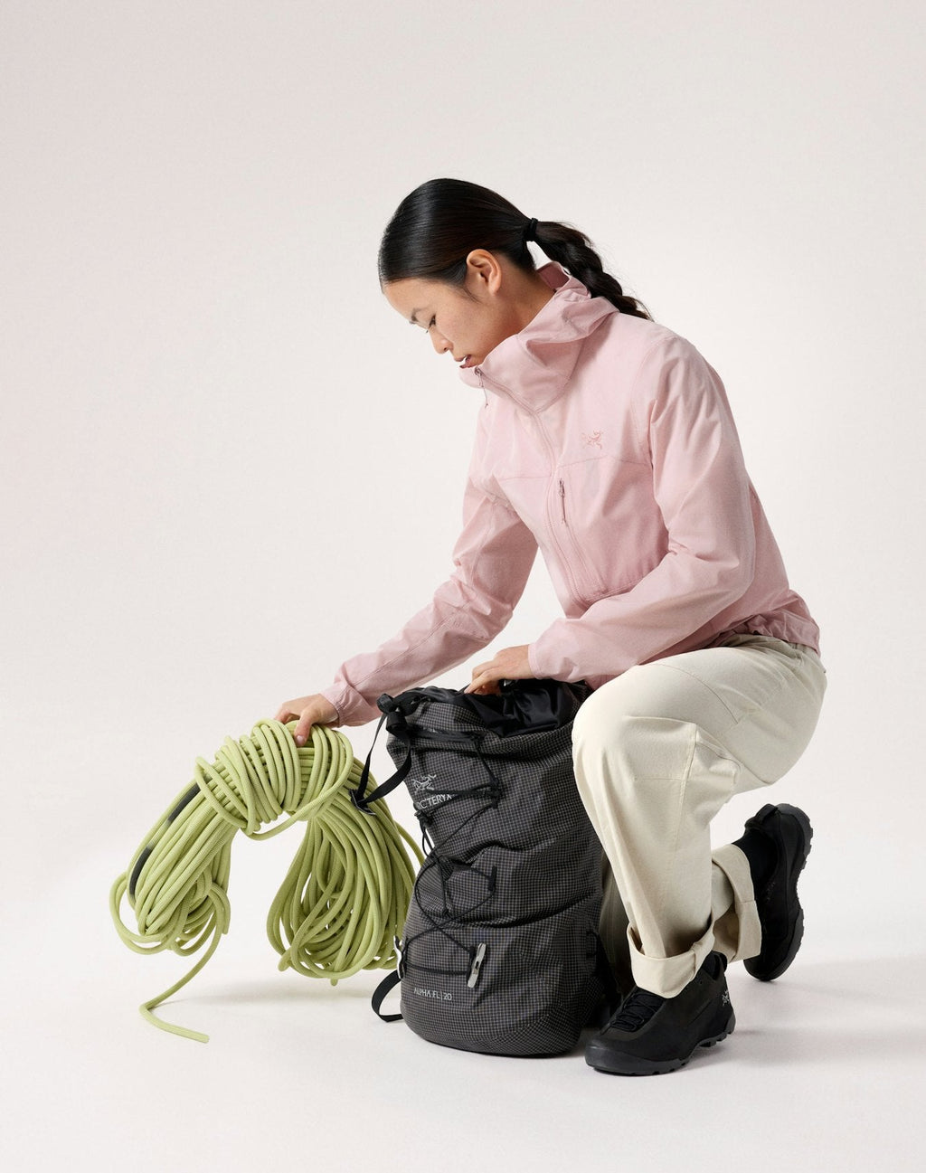 Arc'teryx Squamish Women's Hoody, Light Pink