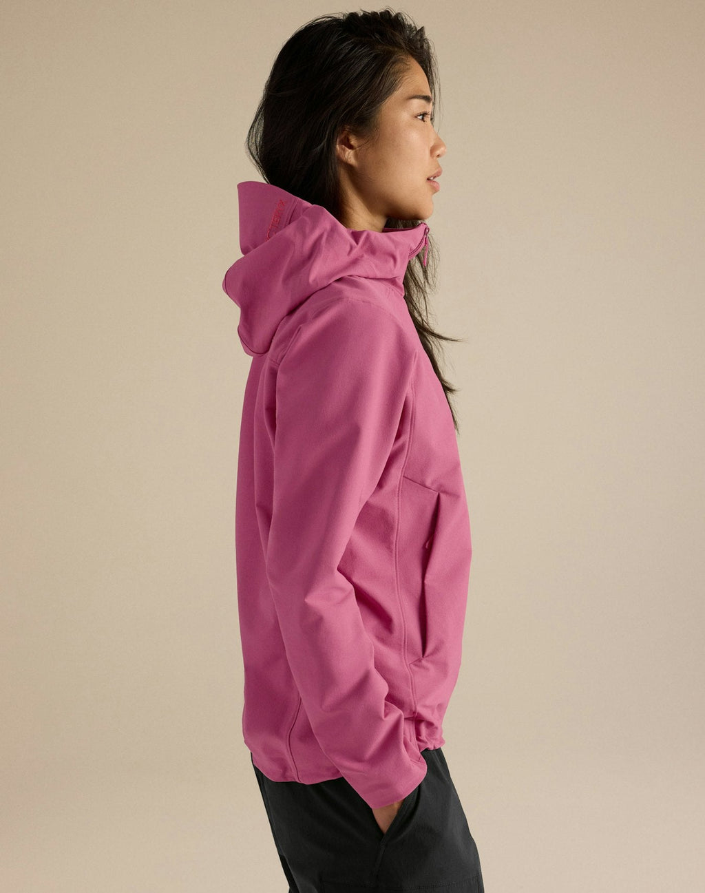 Arc'teryx Women's Gamma Hoody | Magenta Softshell Jacket