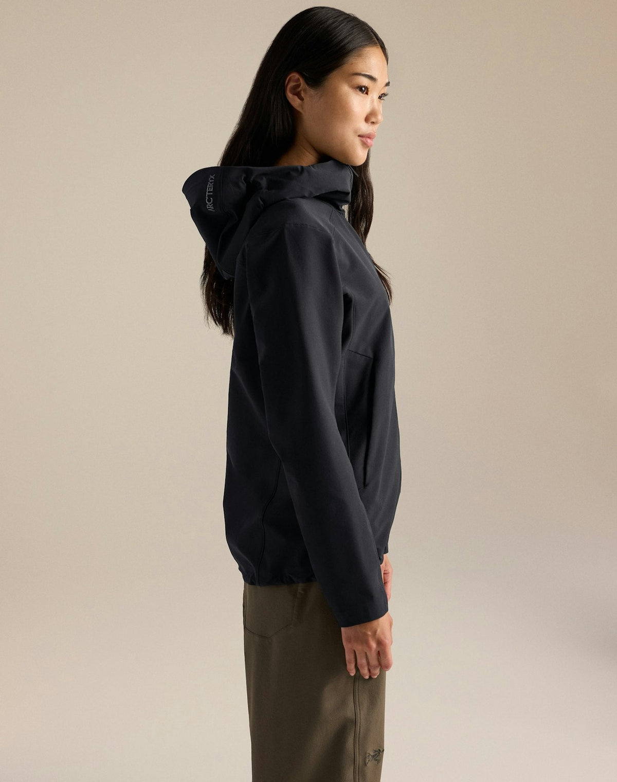 Arc'teryx Women's Gamma Hoody | Black Softshell Jacket