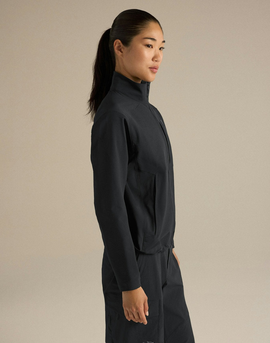 Arc'teryx Women's Gamma Jacket | Black Softshell