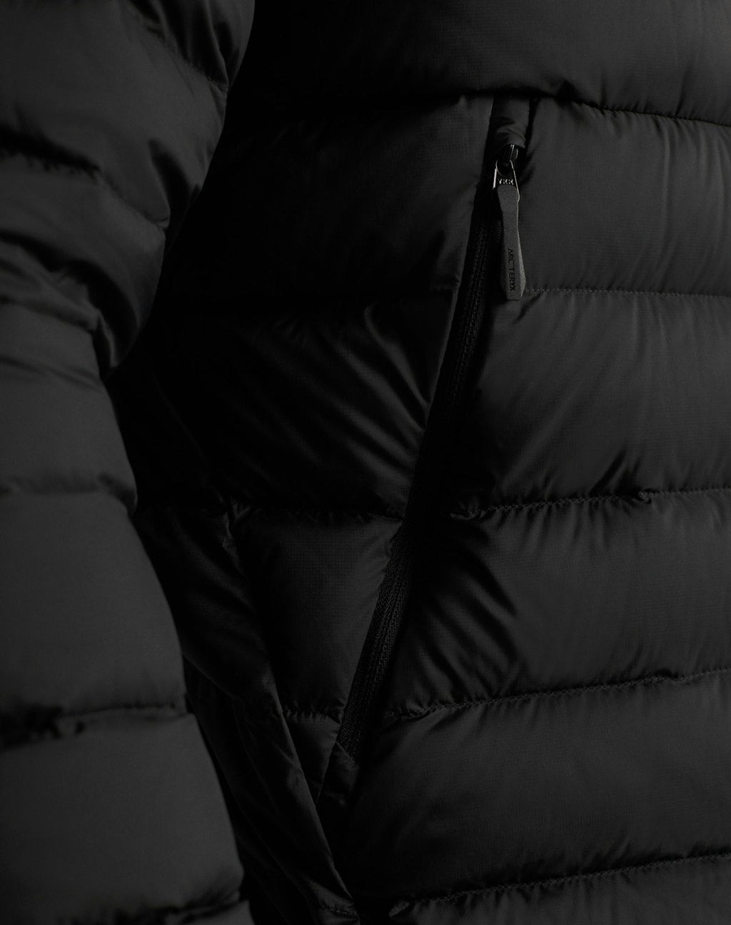 Arc'teryx Men's Cerium Hoody | Black Down Jacket