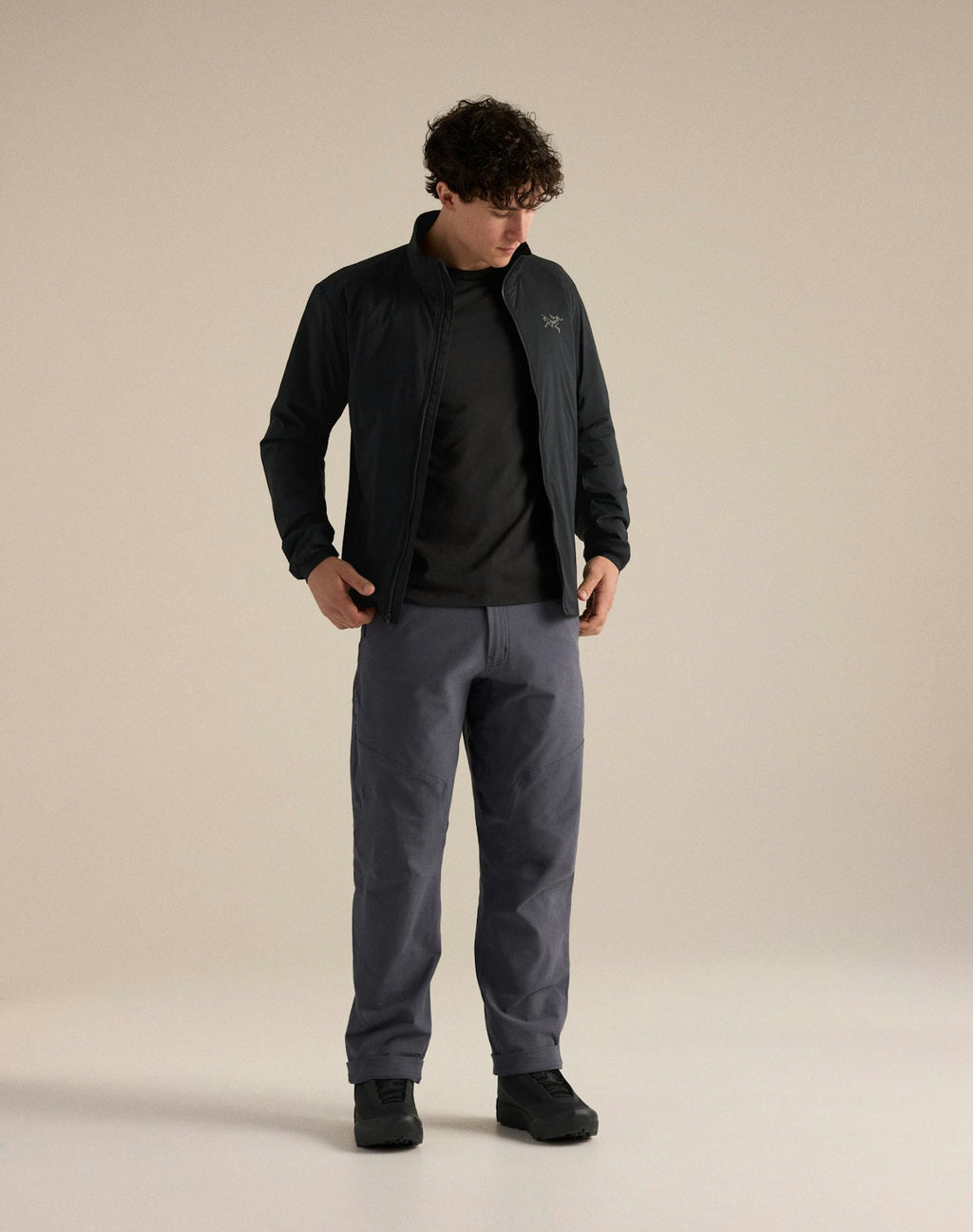 Arc'teryx Men's Atom Jacket | Black Insulated Jacket