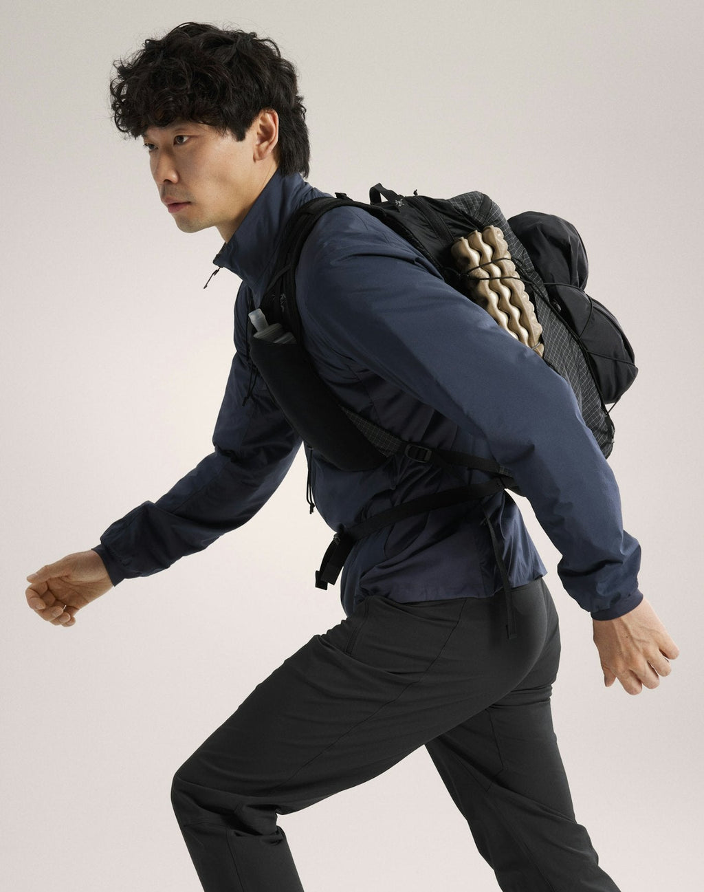 Arc'teryx Men's Atom Jacket | Navy Insulated Jacket