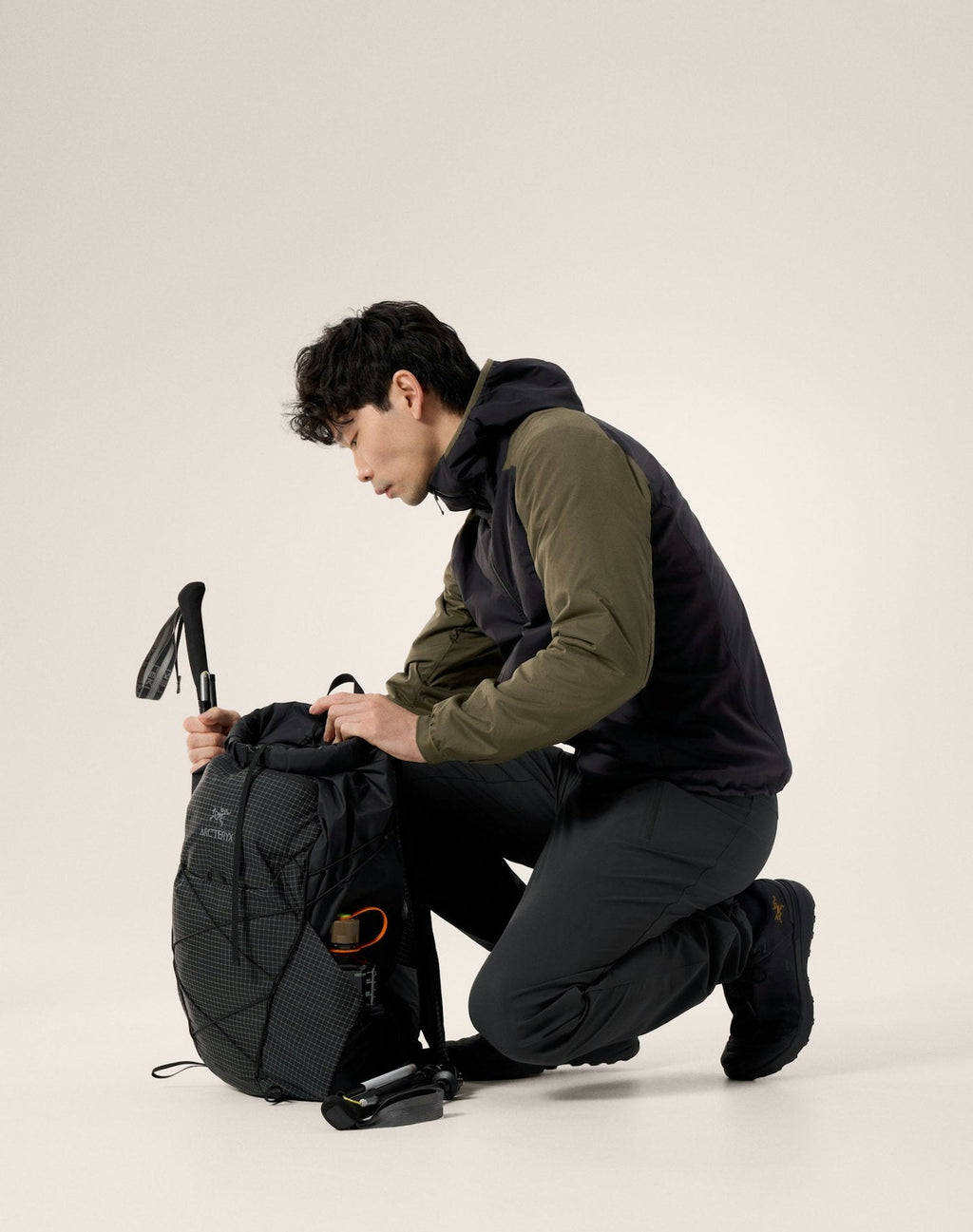 Arc'teryx Men's Atom Hoody | Black / Tatsu