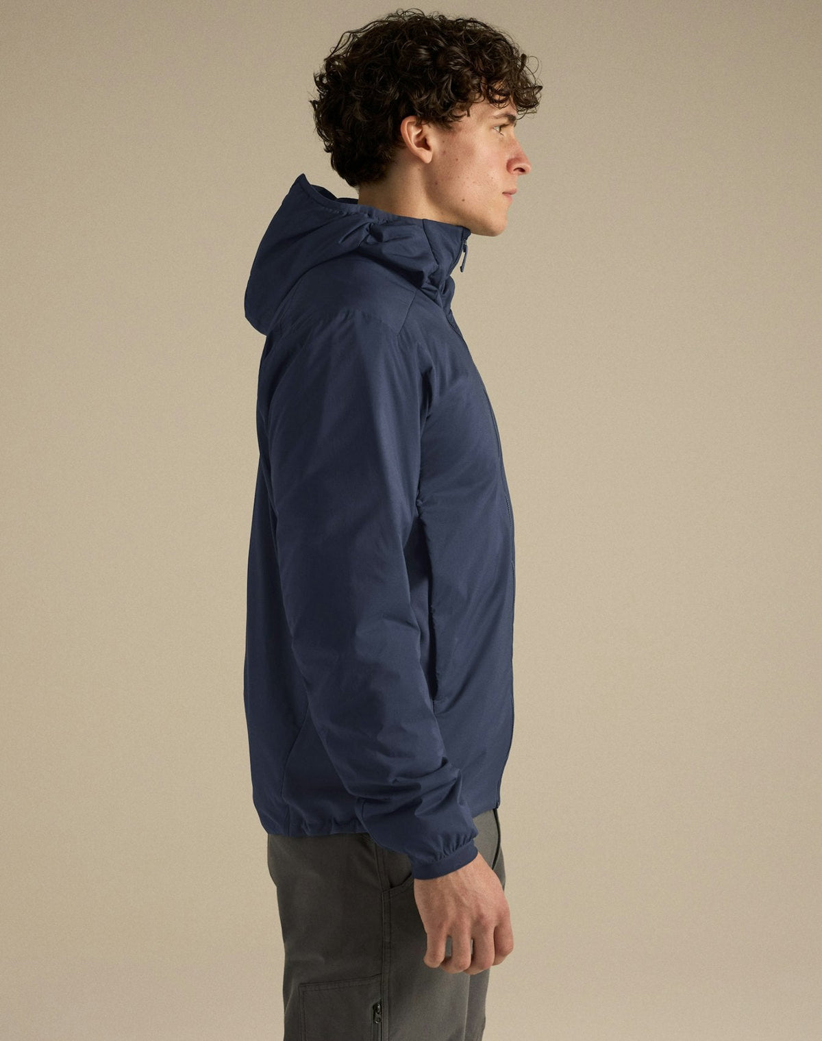 Arc'teryx Men's Atom Hoody | Black Sapphire