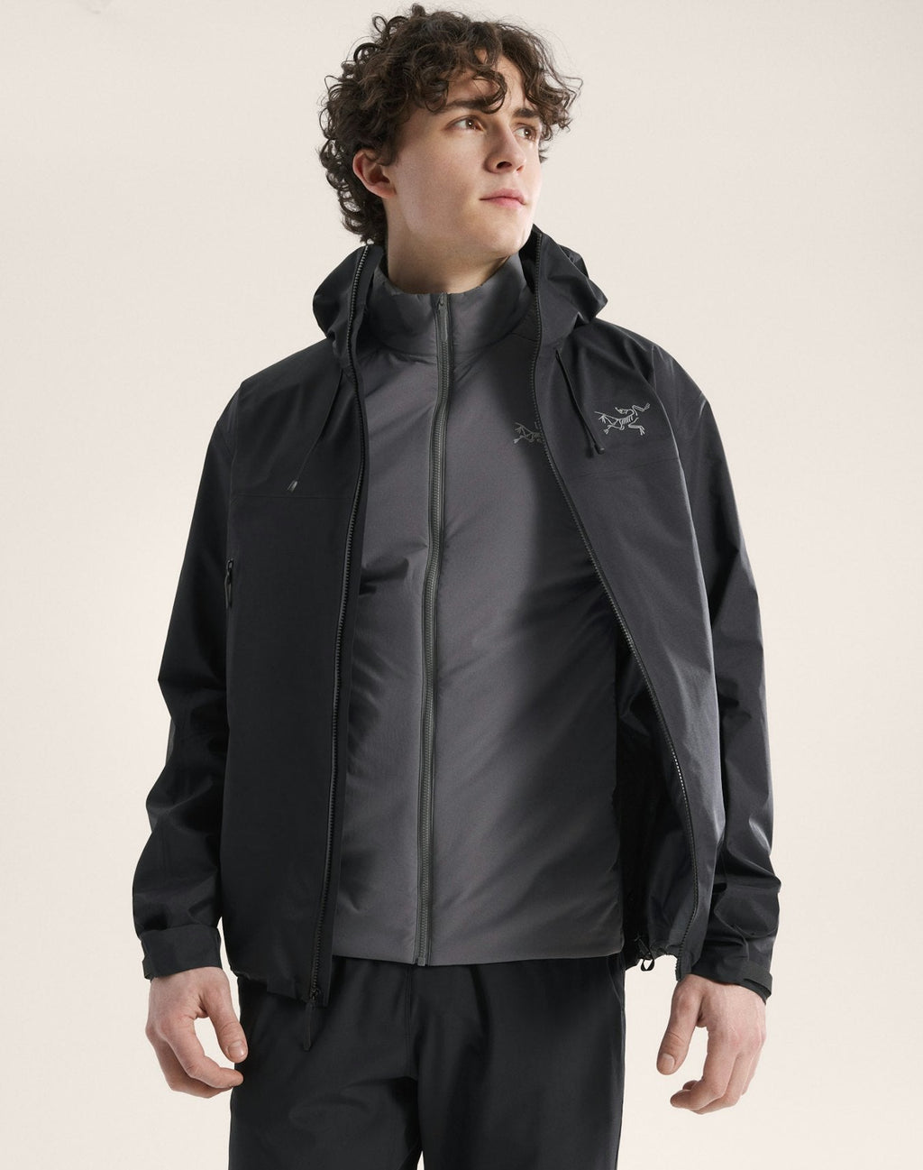 Arc'teryx Men's Atom Jacket | Void