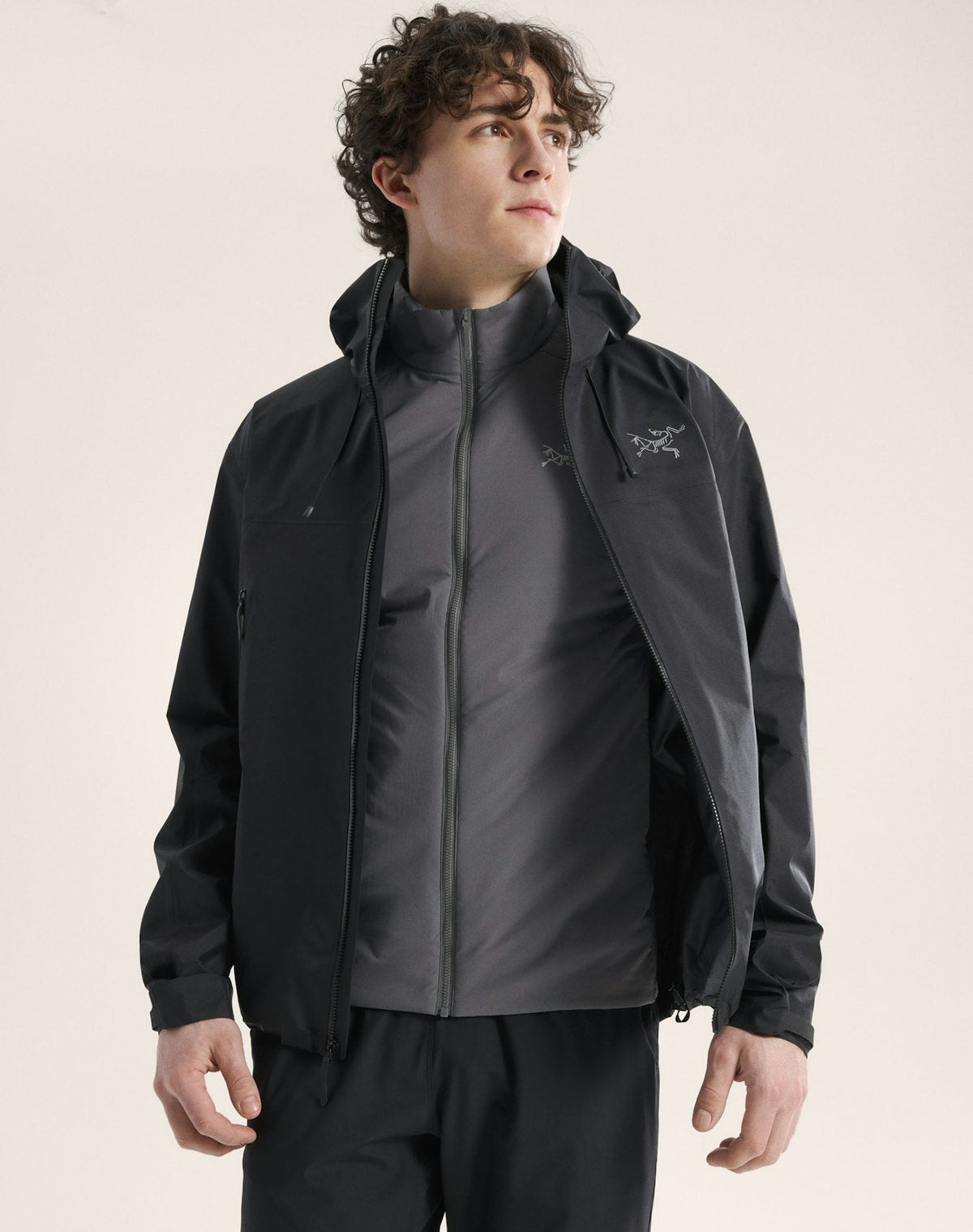 Arc'teryx Men's Atom Jacket | Void