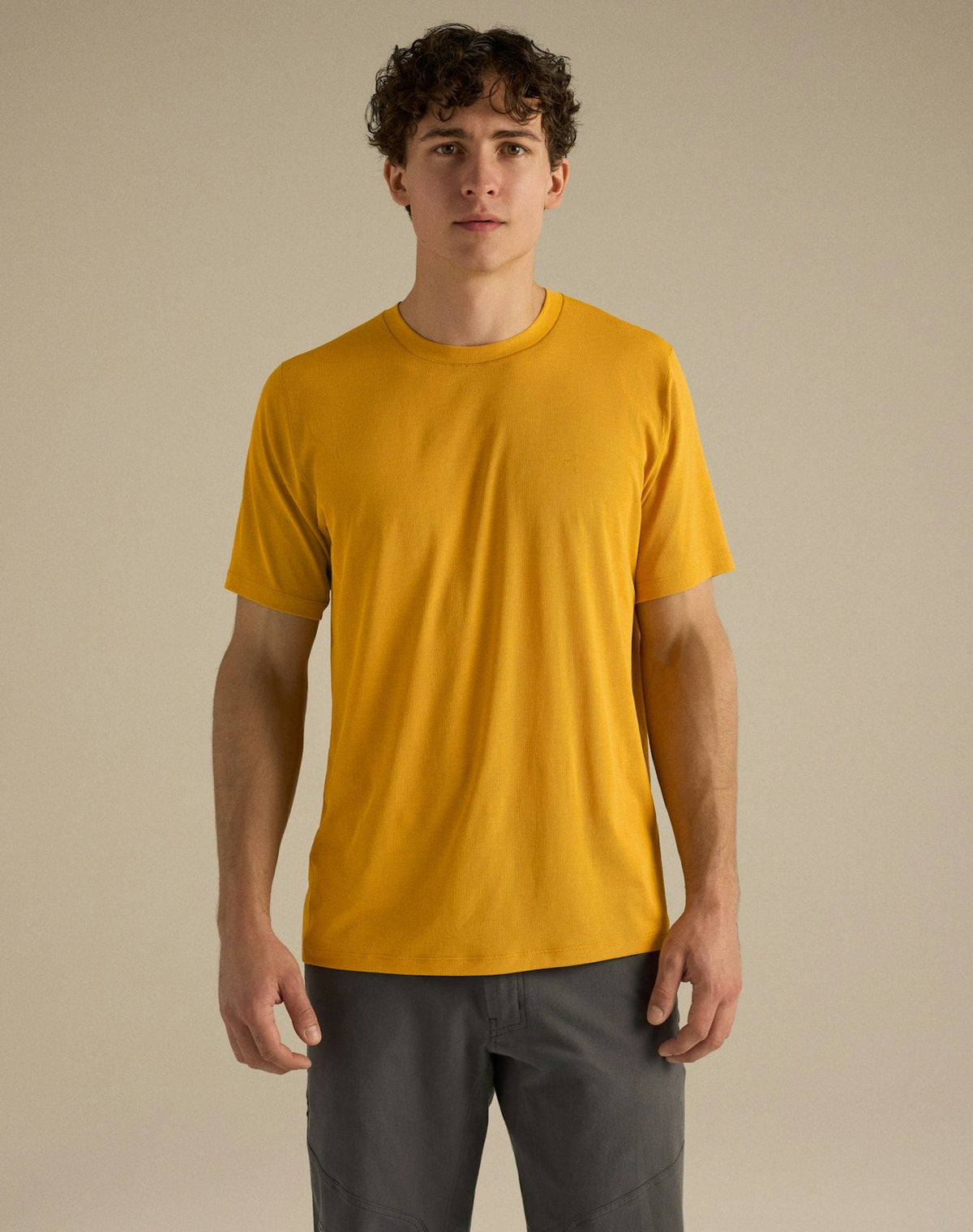 Arc'teryx Men's Cormac Crew Short Sleeve Shirt | Solaris