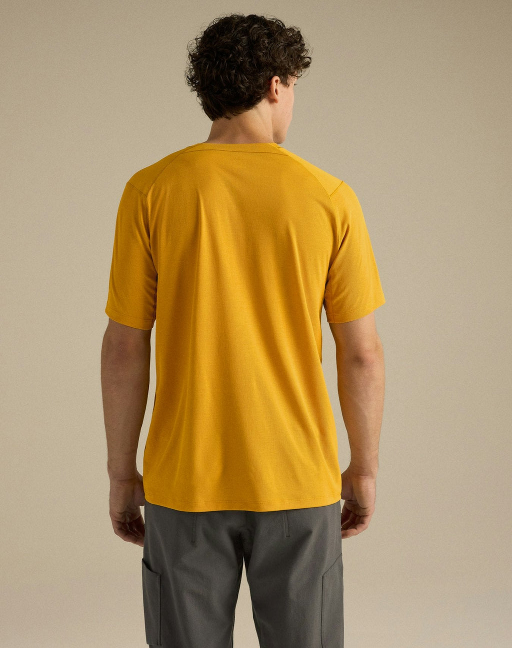 Arc'teryx Men's Cormac Crew Short Sleeve Shirt | Solaris