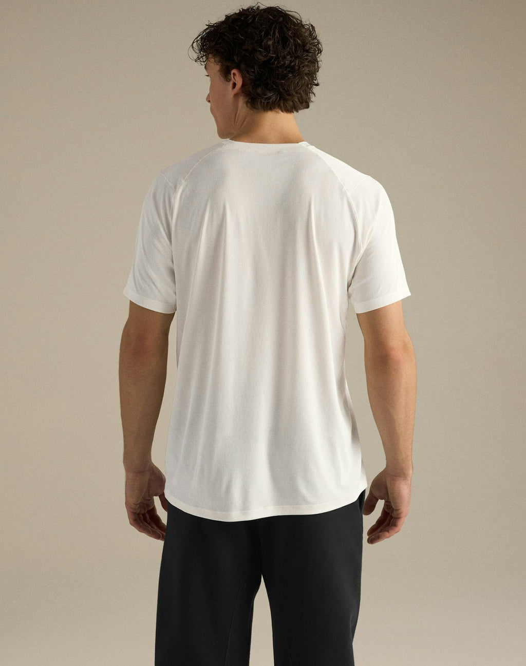 Arc'teryx Men's Cormac Crew Short Sleeve Shirt | White
