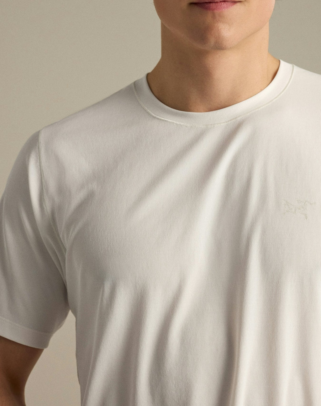 Arc'teryx Men's Cormac Crew Short Sleeve Shirt | White
