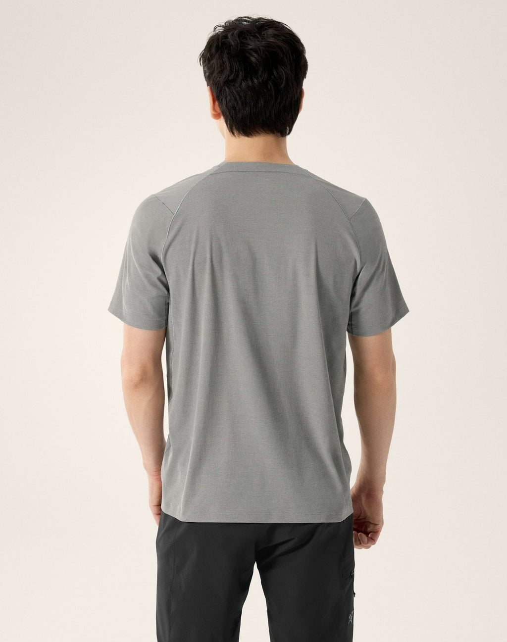 Arc'teryx Men's Cormac Crew Short Sleeve Shirt | Heather Grey