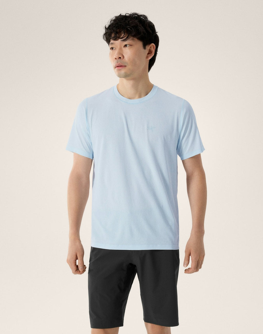 Arc'teryx Men's Cormac Crew Short Sleeve Shirt | Sky Blue