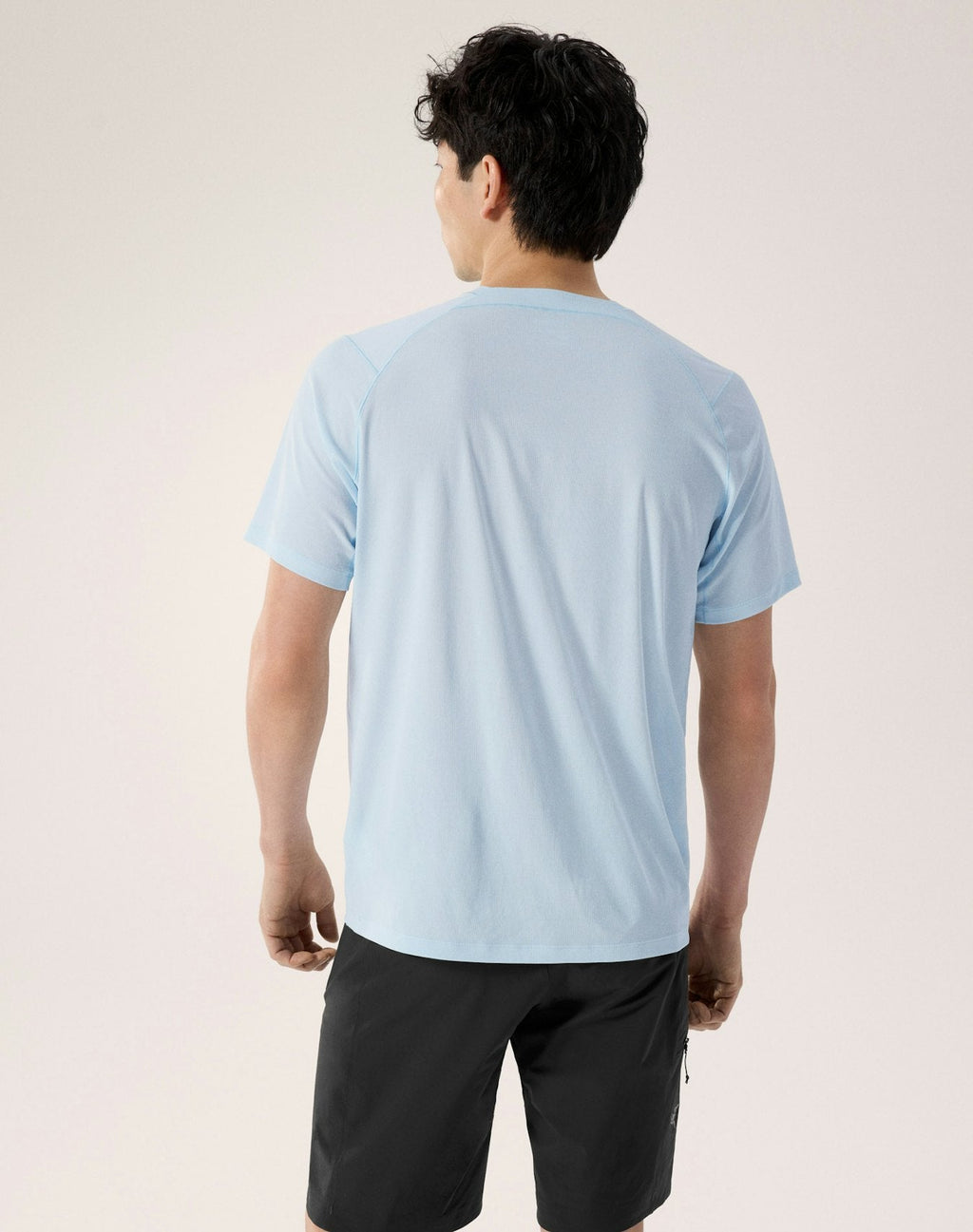 Arc'teryx Men's Cormac Crew Short Sleeve Shirt | Sky Blue