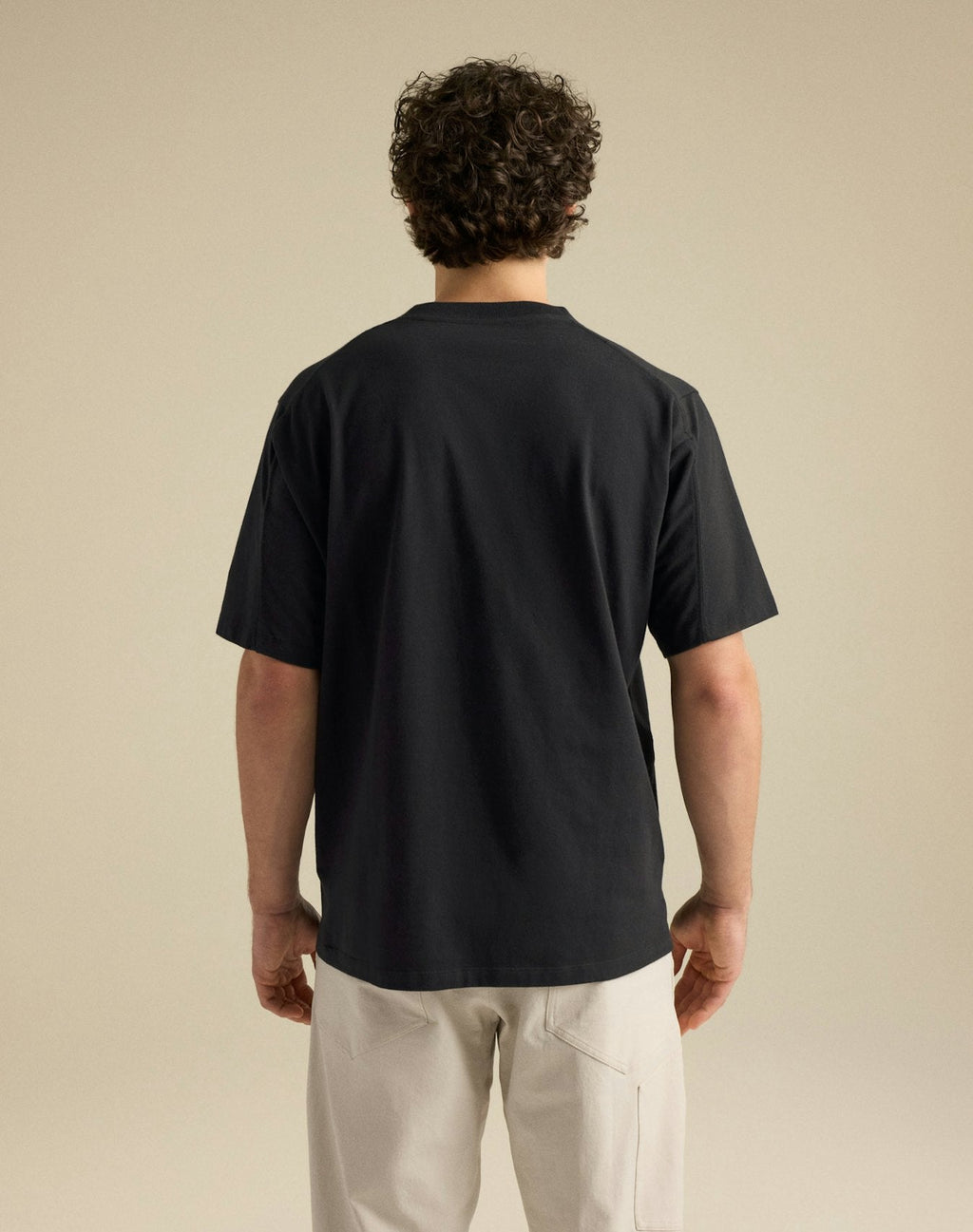 Arc'teryx Men's Emblem Crew Short Sleeve Shirt | Black