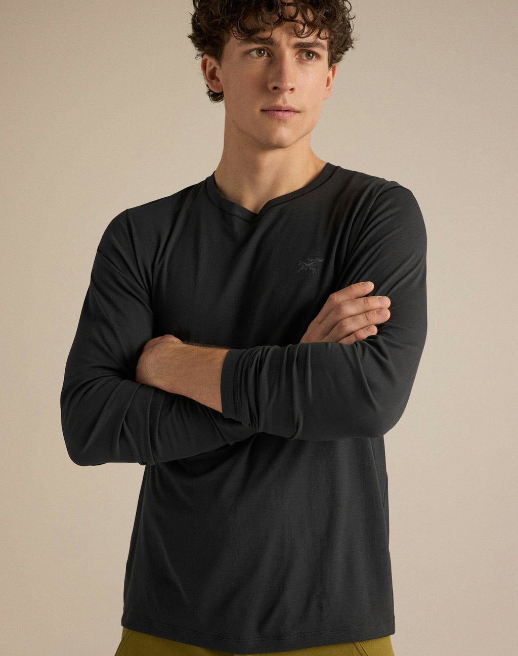 Arc'teryx Men's Cormac Crew Long Sleeve Shirt | Black
