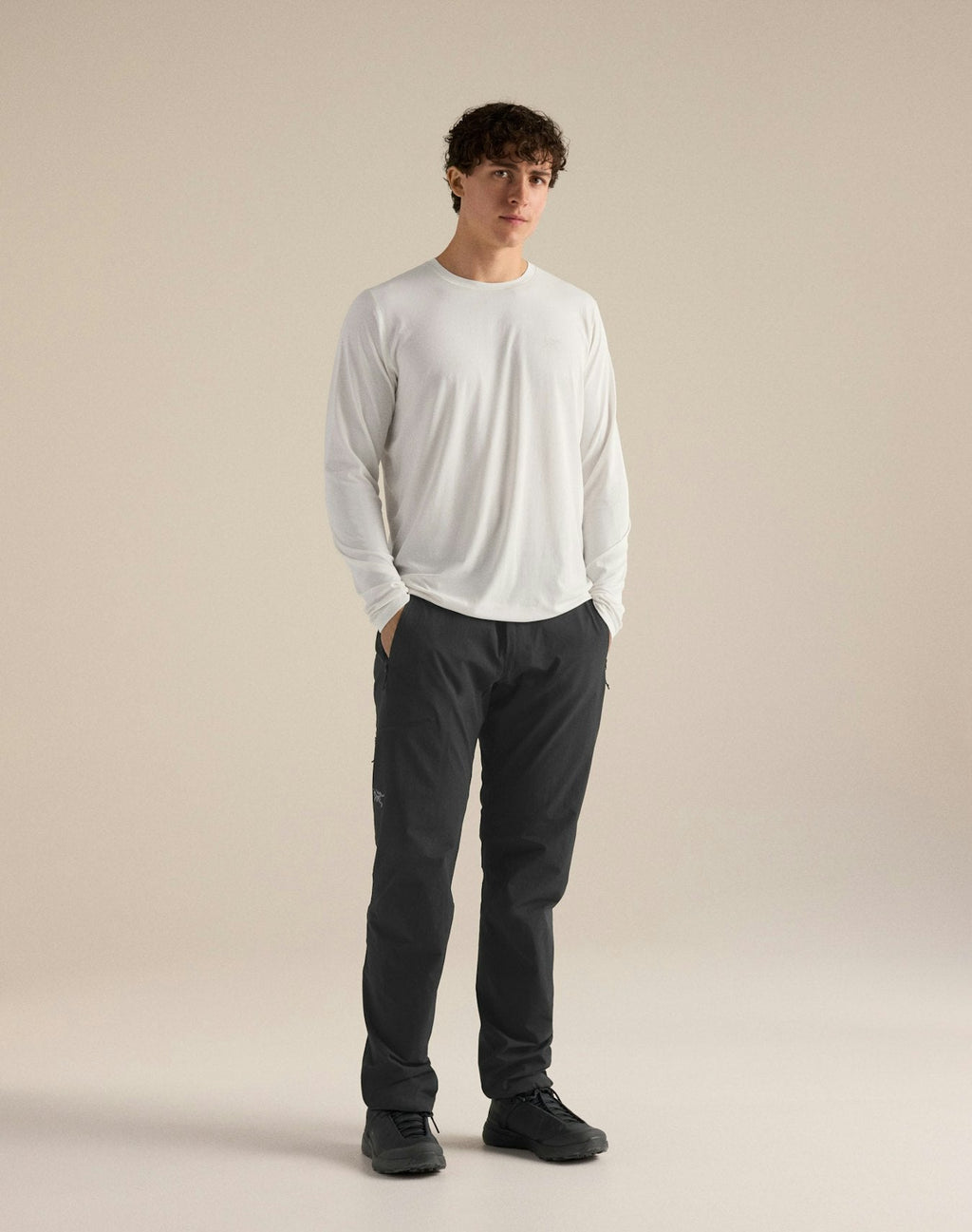 Arc'teryx Men's Cormac Crew Long Sleeve Shirt | White