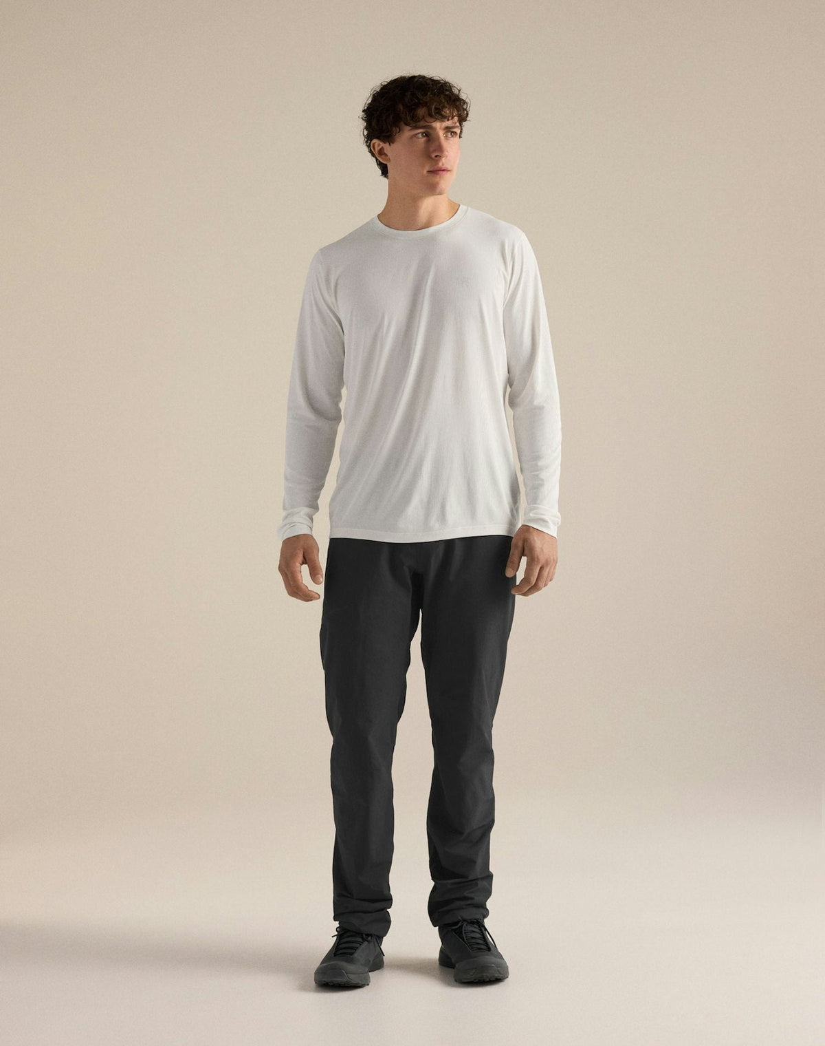 Arc'teryx Men's Cormac Crew Long Sleeve Shirt | White