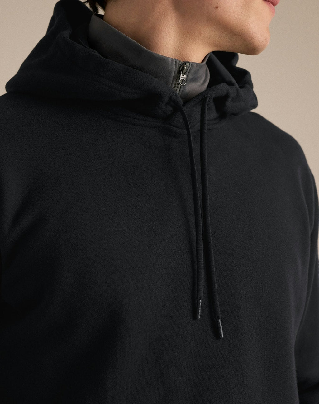Arc'teryx Emblem Men's Fleece Hoody – Black