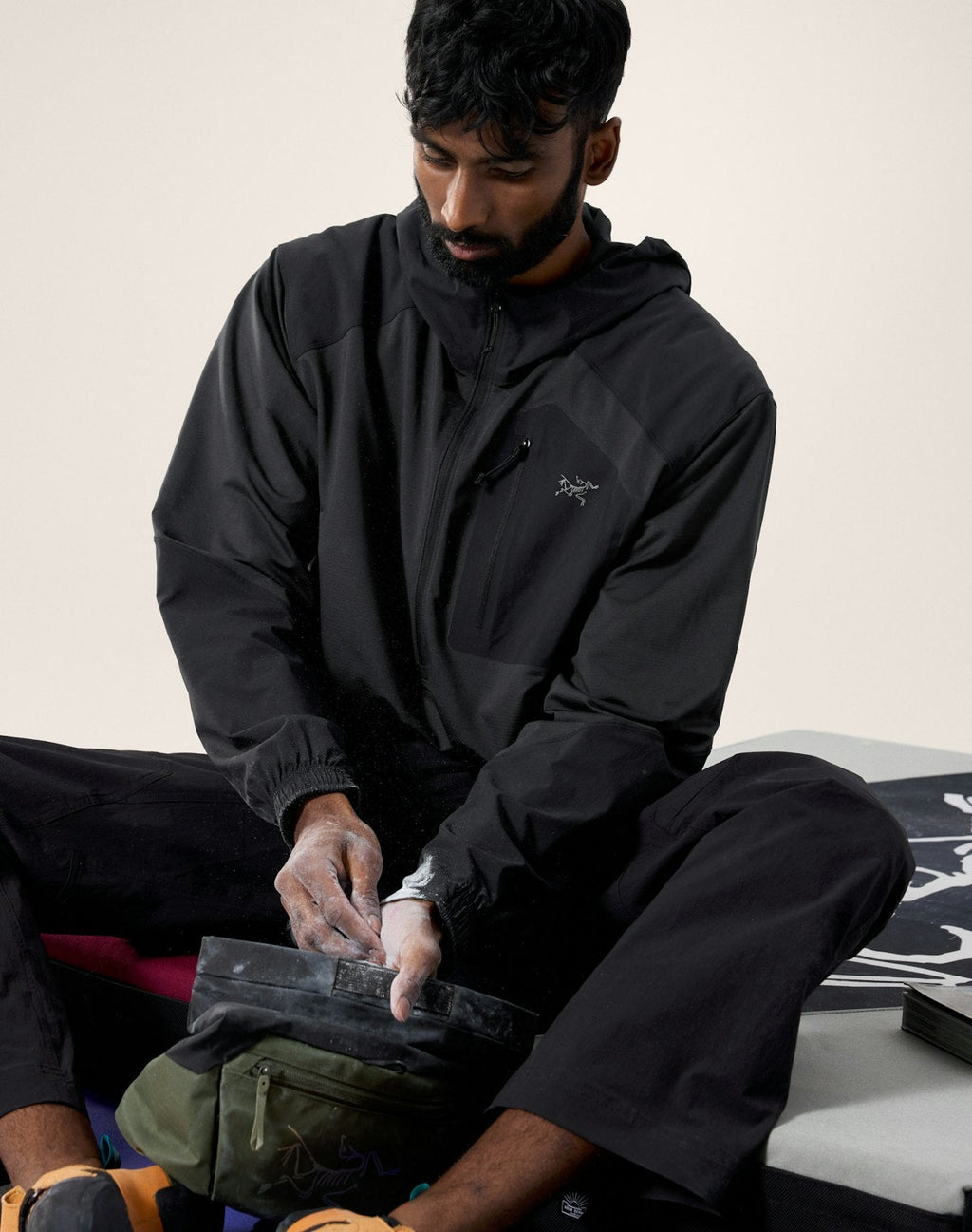Arc'teryx Konseal Men's Half-Zip Hoody – Black