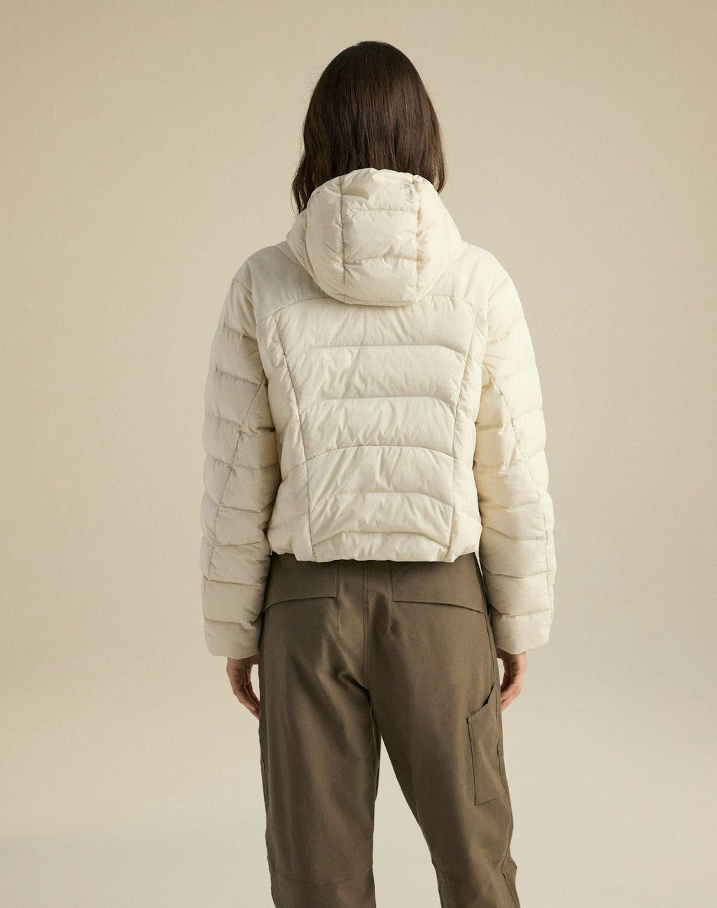 Arc'teryx Omineca Women's Short Jacket – Cream / Beige