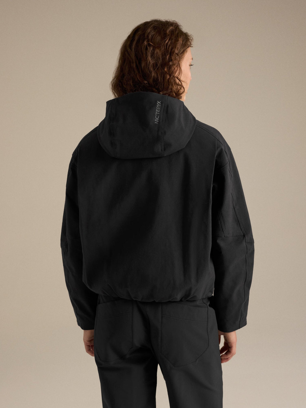 Arc'teryx Altira Women's Insulated Cropped Jacket – Black